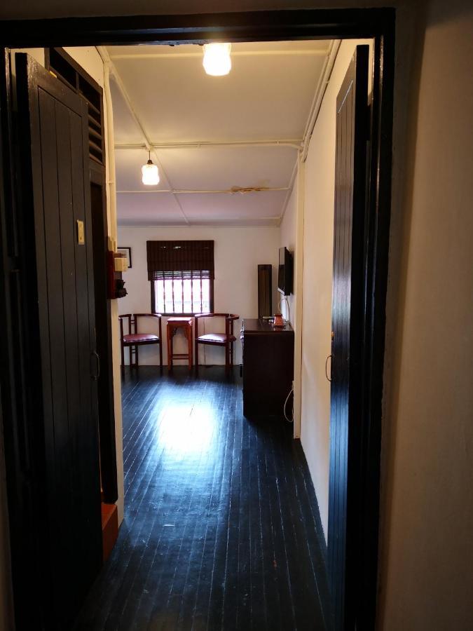 Colin'S Place Malacca Εξωτερικό φωτογραφία